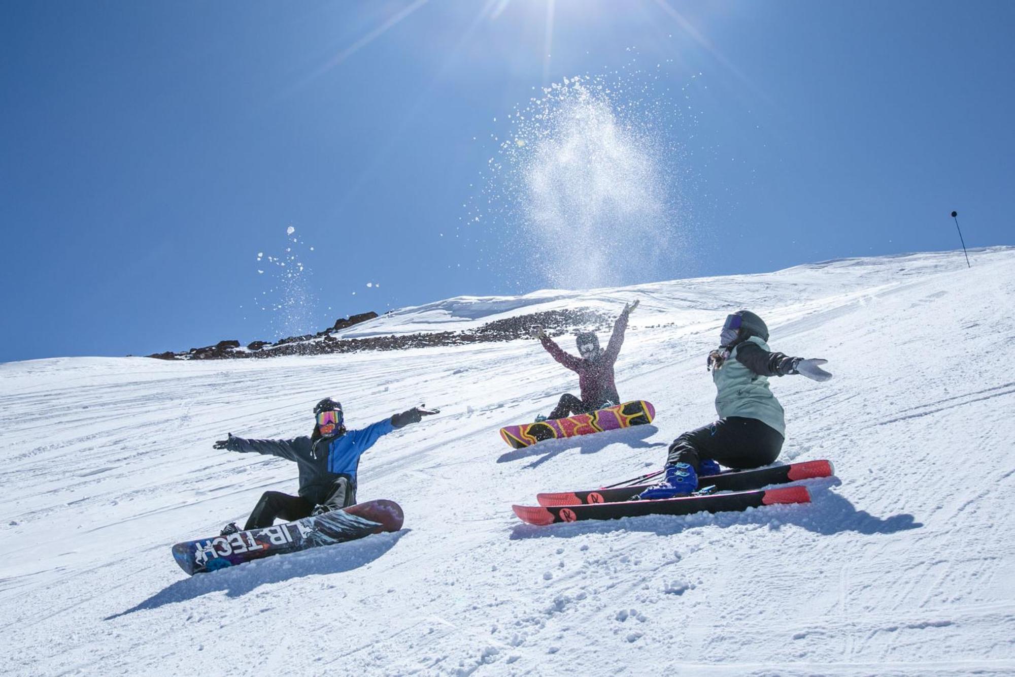 Departamentos Alojamiento Oficial Gran Parador Ski In - Out, Centro De Ski El Colorado, Farellones - Unico Con Descuentos En Servicios Del Centro De Ski Exterior foto