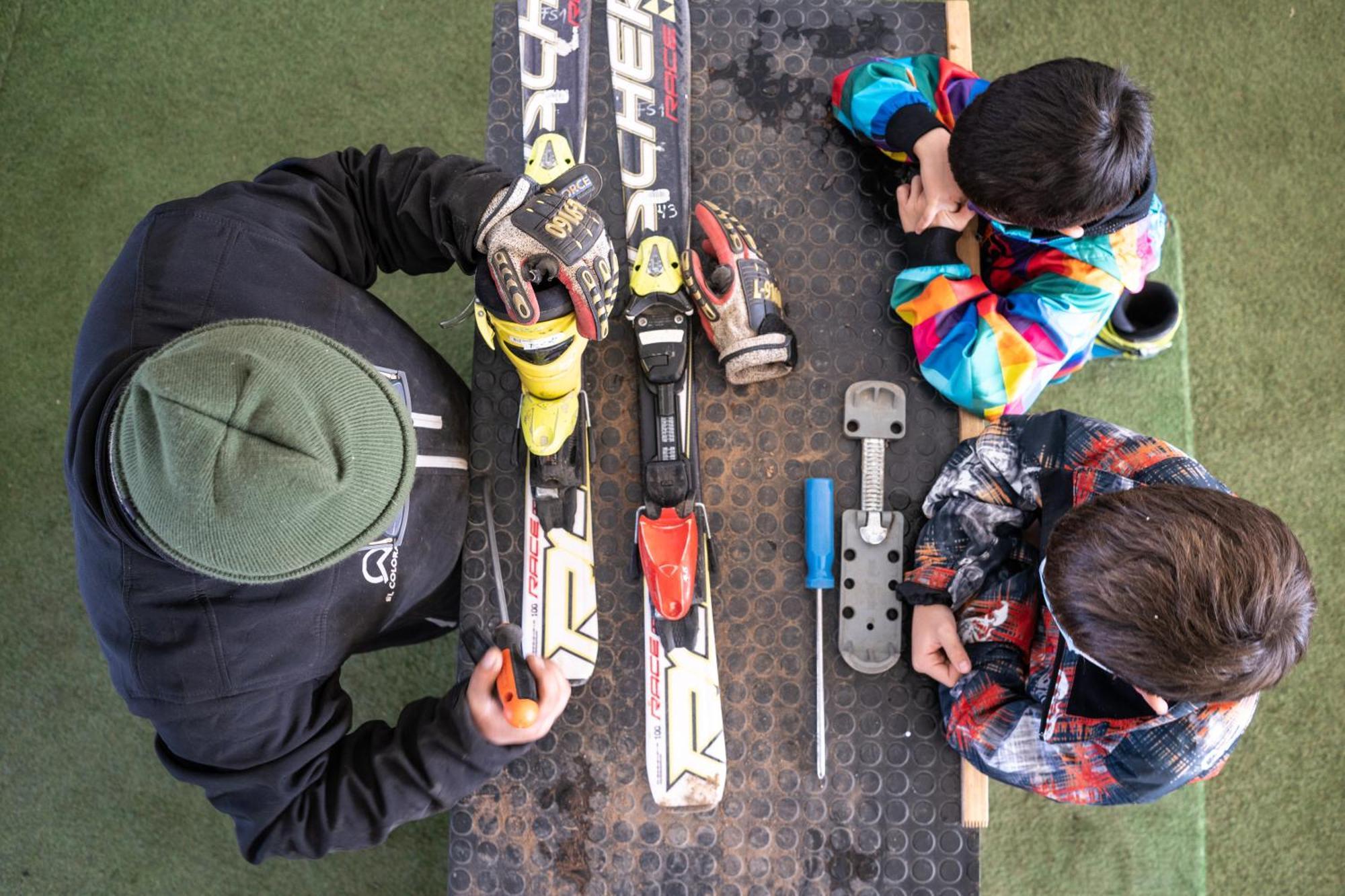 Departamentos Alojamiento Oficial Gran Parador Ski In - Out, Centro De Ski El Colorado, Farellones - Unico Con Descuentos En Servicios Del Centro De Ski Exterior foto